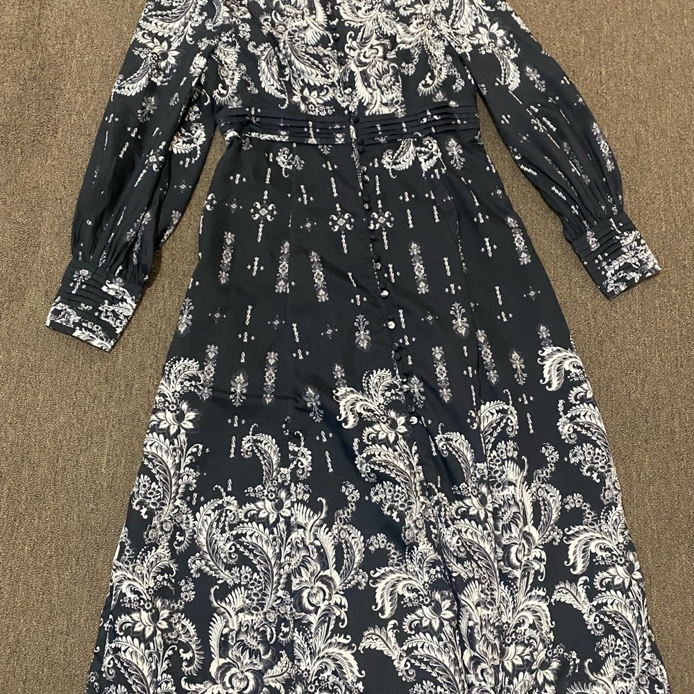 Karen Millen Black and White Long Sleeve Dress